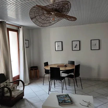 Nahia Etxea Agreable Maison De 3 펜션 씨부르